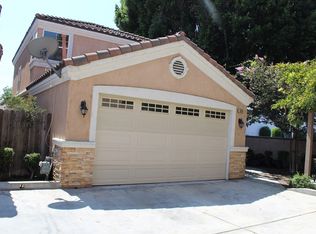 8006 Rose St, Paramount, CA 90723