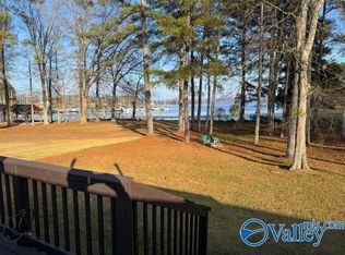 109 Braswell Rd, Guntersville, AL 35976