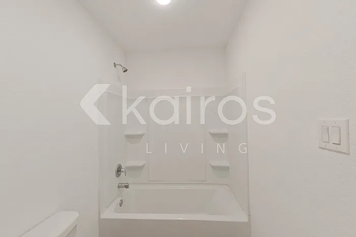 4105 Water Fall Cv — Photo 9