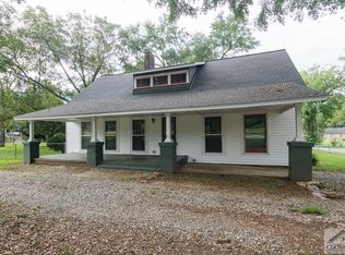 5553 Commerce St, Commerce, GA 30530