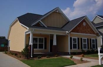 1st image of 216 Clairhill Ct