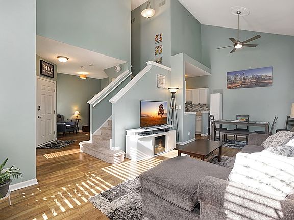 5th image of 179 Woodland Cir