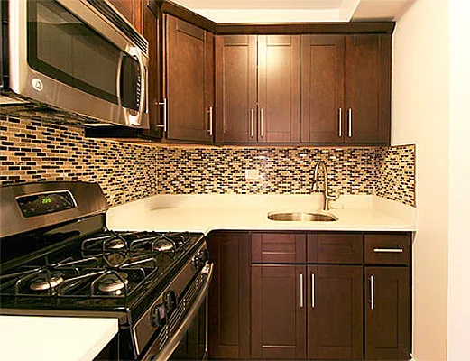 Rented by SW Queens Mezzanine | media 14