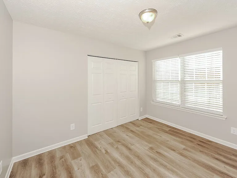 1255 W Oaks Way — Photo 14