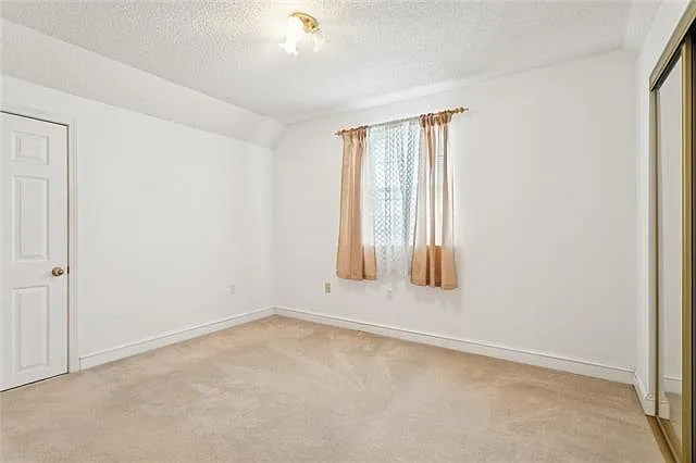 277 Moonraker Dr — Photo 15