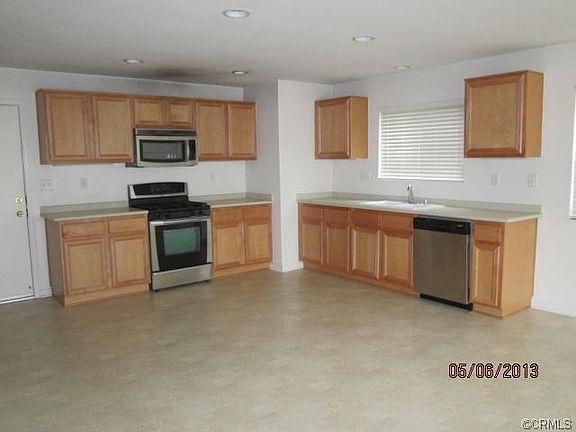 2nd image of 53213 Savannah Ct
