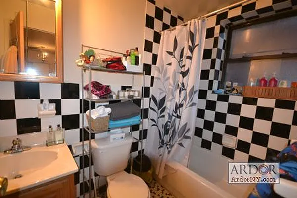 Rented by ArdorNY | media 13