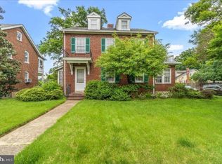 401 Russell Rd, Alexandria, VA 22301