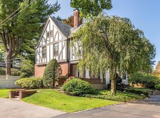 38 Hawthorne Rd, Swampscott, MA 01907