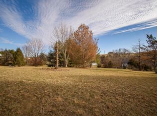 580 Harkrader St, Christiansburg, VA 24073