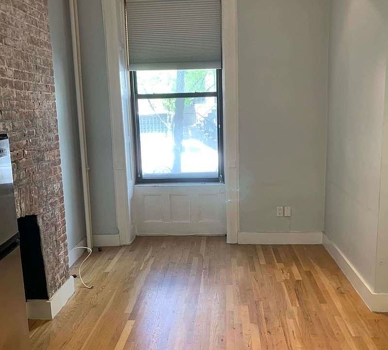 1st image of 264 W 22nd St APT 2A