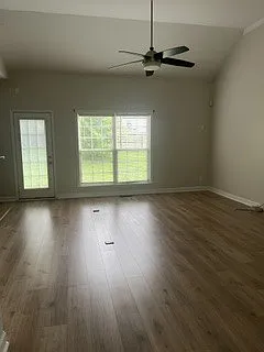 222 Cross Valley Dr — Photo 4