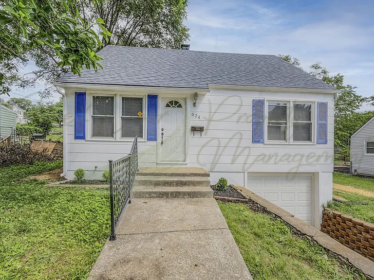 634 Thornton St — Photo 2
