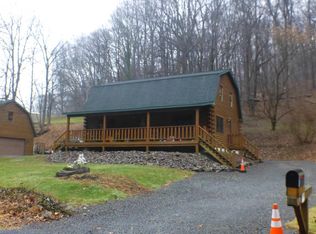1514 Green Hills Rd, Birdsboro, PA 19508