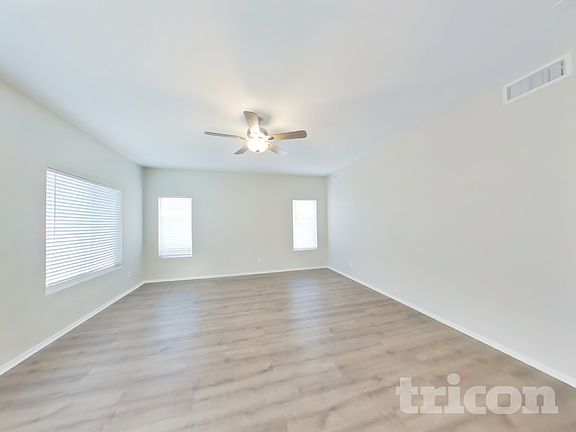 4th image of 1480 E Anna Dr