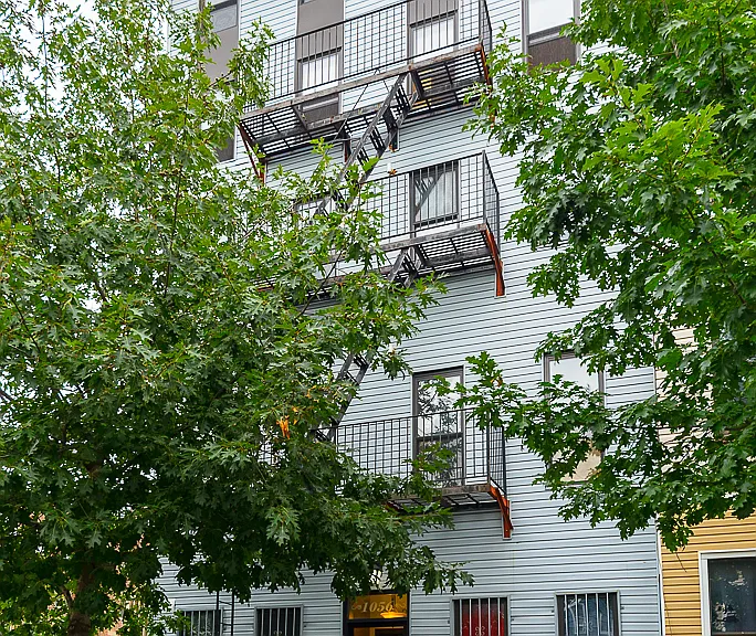1056 Willoughby Ave #4B — Photo 7