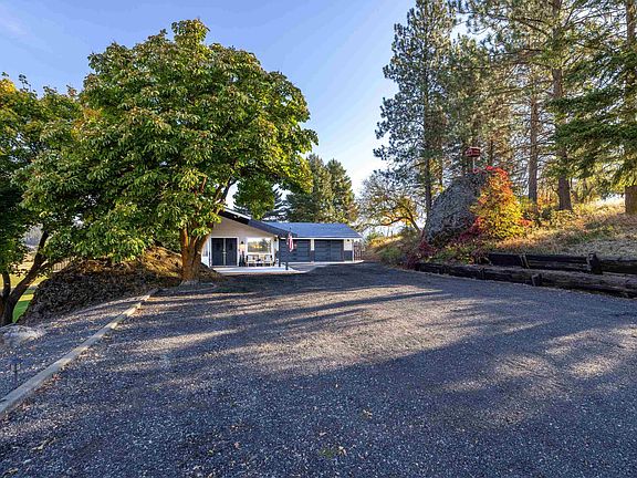 3rd image of 8001 E Woolard Rd