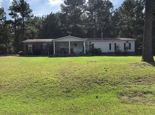 181 Cherry Berry Ln, Sanford, NC 27332