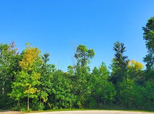 N Whistling Wind Dr, De Pere, WI 54115