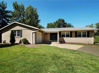 1403 Mautenne Dr, Ballwin, MO