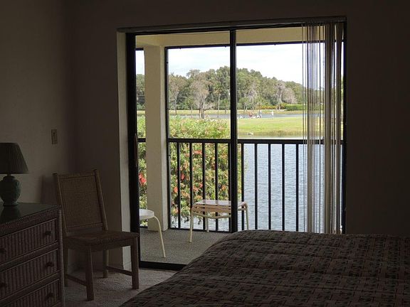 3rd image of 13111 Cross Creek Blvd APT 216