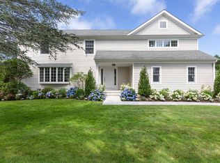 37 Pleasant Ln, Southampton, NY 11968