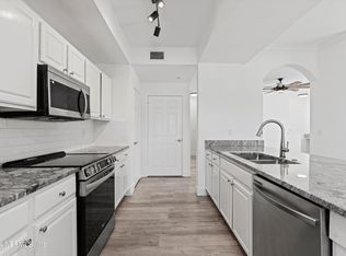 10075 Gate Pkwy N APT 701, Jacksonville, FL 32246