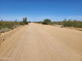 3538 E Cielo Rd, Yucca, AZ 86438