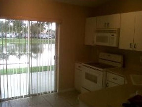 3rd image of 11408 SW 17th Ct #11408