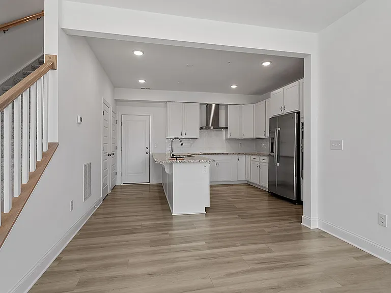1221 S Blount St #101 — Photo 10
