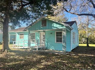 111 N 12th St, Kinder, LA 70648