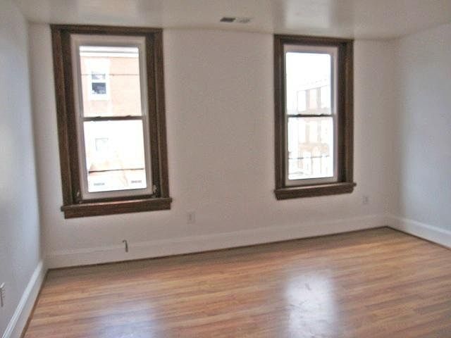 bedroom 1 (facing street)