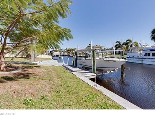 152 SW 54th St, Cape Coral, FL 33914