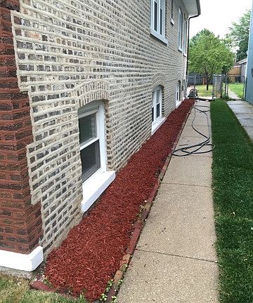 2nd image of 1425 Clarence Ave