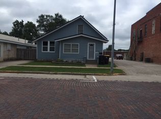 711 Main St, Adel, IA 50003