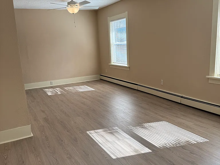 Living room/Dining room