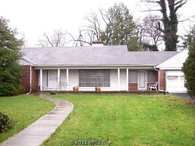 208 Phelps Ave, Glen Burnie, MD, 21060