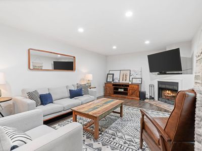 3850 Plymouth Blvd APT 212, Plymouth, MN, 55446