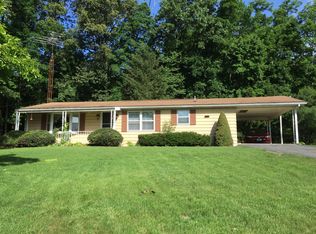 5139 Mountain Rd, Chambersburg, PA 17202