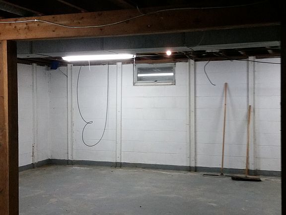 5th image of 530 S 1st St