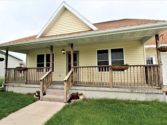 2nd image of 1502 Highland Ave
