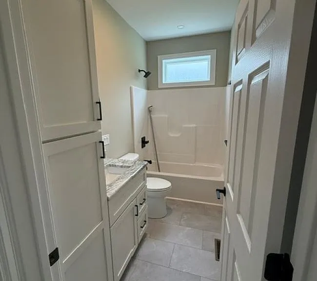 629 Clough Hill Rd #B — Photo 13