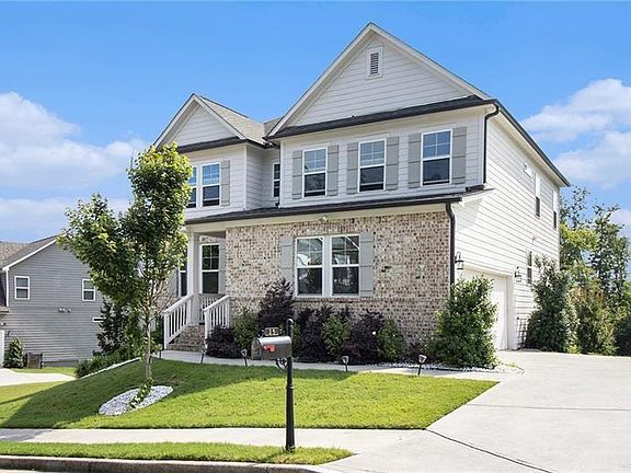 3rd image of 25 Running Terrace Way