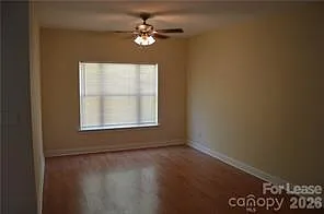 118 Sherman Oaks - 1 — Photo 4