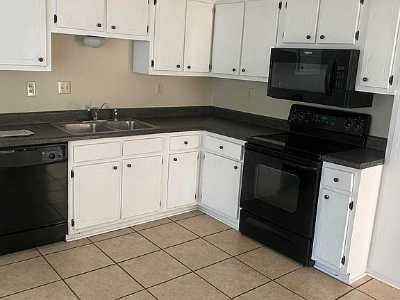 4th image of 5634 Briarwood Dr