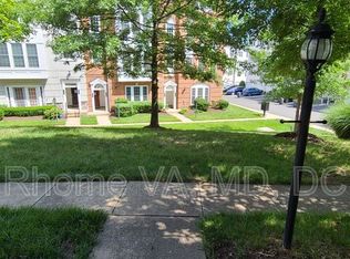 2205 Highbourne Dr, Woodbridge, VA 22191