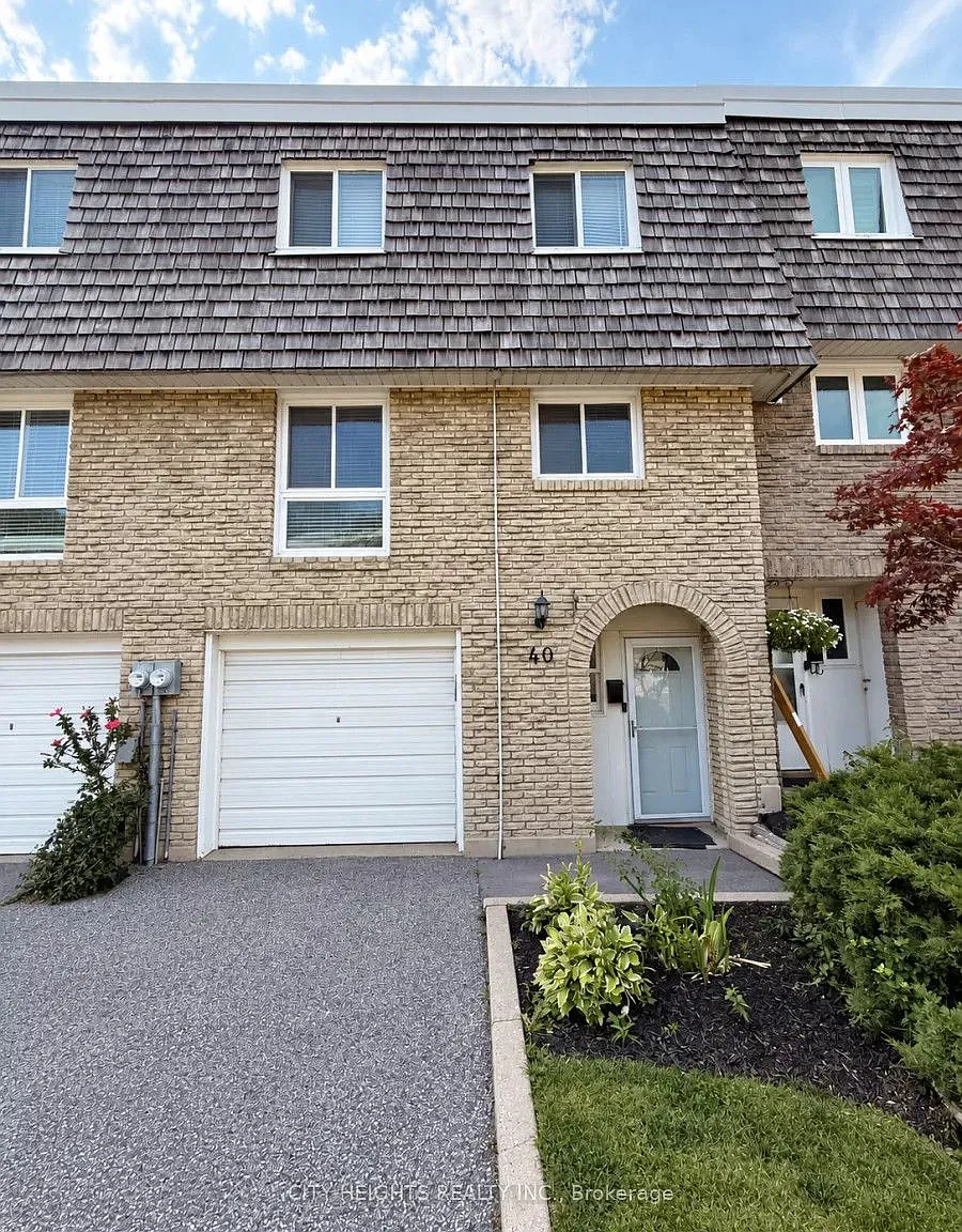 3 bed, $3,550 — Photo 1