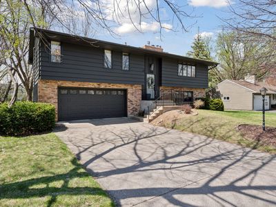 7012 Sally Ln, Edina, MN, 55439