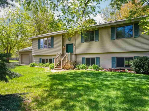 201 Frances St, East Jordan, MI 49727