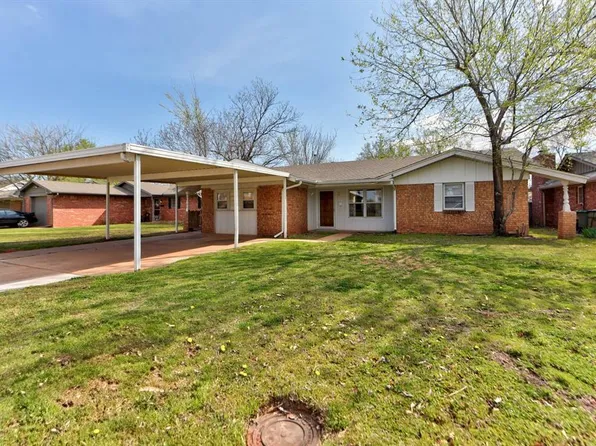 2000 Michael Dr, Edmond, OK 73013